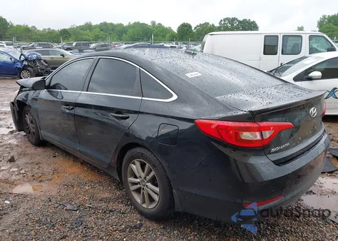 2017 Hyundai Sonata Se z USA, uszkodzony, nr VIN 5NPE24AFXHH452269